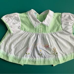 1980s pastel green and white embroidered bee and flowers 0-3M dress